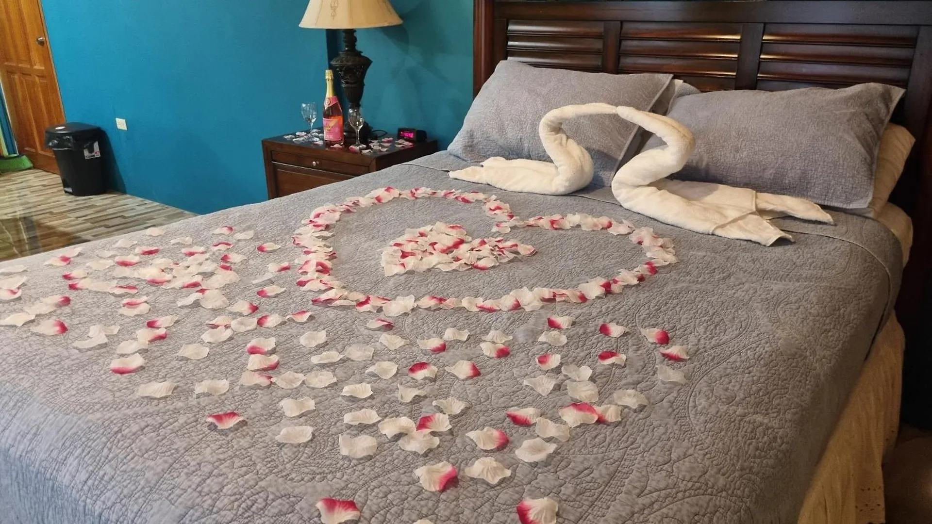 Paradise Place Apartments Mount Irvine 特立尼达和多巴哥